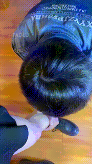 【巴莉女王】棉袜塞嘴逼迫中介做狗 bf8767