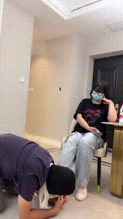 【萝莉糖糖】带两素人闺蜜玩弄男朋友【双视角版】 bf14576_2