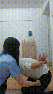 【小猫咪】女保安抓住偷东西的贼后【双视角版】 bf11589_2