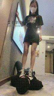 【漫漫】全体重踩狗奴 bf15430