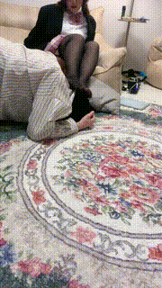 【颜颜艾斯】萝莉黑丝小姐姐脚下狗 bf11463_2