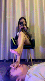 【樱木花椒】美女居家专用脚垫_烟灰缸 bf12073