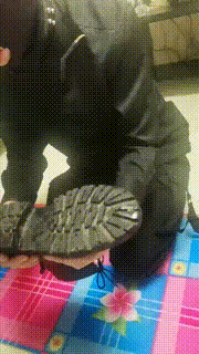 【梦蝶女王】素人闺蜜双主脏鞋底首调狗 bf11730