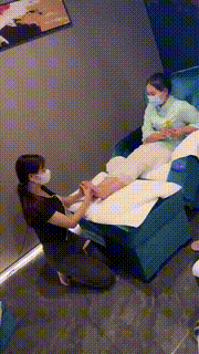 【橘子没熟】素人小姐姐玩母狗 bf18069