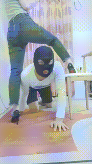 【灵竹】牛仔裤女S-骑马转胯舔鞋 bf19426