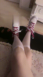 【甜心】运动鞋白丝恋足调 bf18015