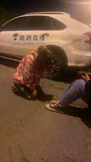 【十三妹】酒吧门口开发素人S调【下】 bf19470