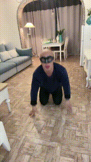 【妆主大大】白领虐打光头老板_圣水 bf21308