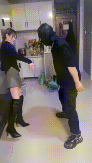 【文文】艺校女神长靴的诱惑【双视角版】 bf23038_2