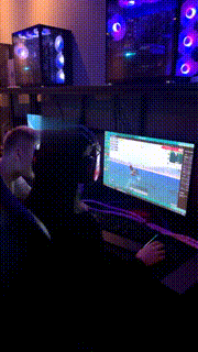 【Fiona菲菲】网吧系列2调教偷丝袜的猥琐男【完整版】 bf23229_1