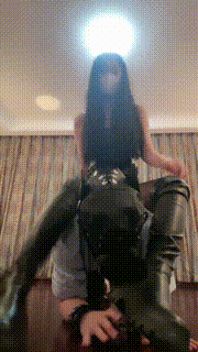 【桃幼幼】长靴S踩踏宠物狗罐头喂食 bf23127