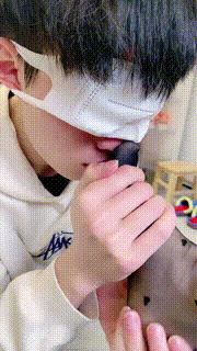 【小月神】小奶狗黑丝玉足狂舔 bf24054封面图