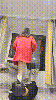 【丫丫】长靴重度踢打_全体重踩踏 bf24016