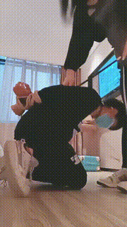 【宝珠姐姐】鞭打踩踏耳光 bf22898封面图