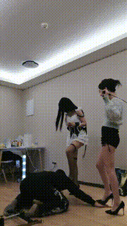 【维妮】开发女仆店小姐姐做S【双视角版】 bf22741_2