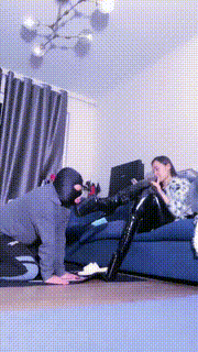 【靴嘉倪】超高牛逼高跟辱侏儒狗 bf24060