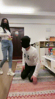 【奈奈生】艺校女神骑马小白鞋白袜踩喝圣水 bf24845封面图