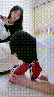 【路子】夜店女神强迫狗舔鞋吃袜子 bf24967