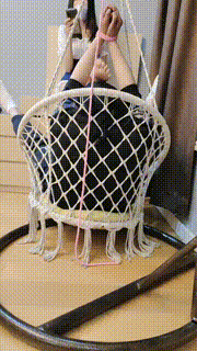 【丫丫】萝莉主美腿羞辱被捆绑的狗 bf25614