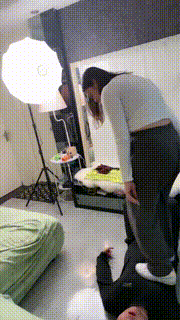 【素人星探】开发素人第二弹-闻鞋窝闻白袜羞涩耳光 bf26986