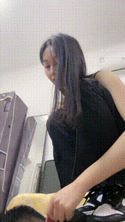 【素人星探】运动鞋白袜全体重踩-强制闻鞋窝白袜脚-棉袜塞嘴 bf26544