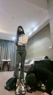 【猫神大人】人体擦鞋器-裸足狂舔-全体重踩踏 bf26795封面图