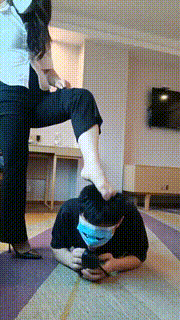 【梵高】职业装高跟诱惑-转胯肉丝踩高跟踩爪【双视角版】bf26050_1封面图