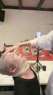 【沅芷大人】双S重刑-人体烟灰缸口水浓痰铺满脸【双视角版】 bf27210_2封面图