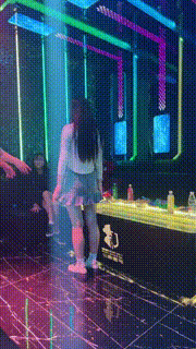 【精神小妹】5S-真实歌舞厅开发陪酒小妹-原味袜辱骑马 bf26158封面图