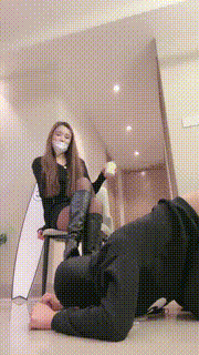 【cici】车模黑丝长腿-圈养犬喂食实录 bf26715