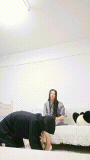 【沉鱼圣上】按摩不好藤条抽虐乳全体重踩踏 bf27234