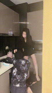 【万一】推荐-情侣主VS双绿帽狗-踩踏喂食耳光强制闻臭鞋 bf26909