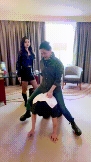 【上海赵丽颖】亲母女复出调-骑马轮流转胯舔脏鞋底啃吃脚皮 bf27563