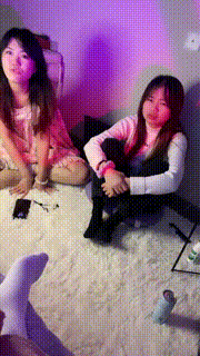 【橘子没熟】母畜-开发双闺蜜闻舔棉袜脚奴下奴舔裸足 bf26376封面图