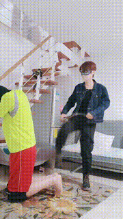 【伯爵】女特勤暴力踢踹虐刑奴踩踏毛巾窒息骑马皮带狠抽 bf27134