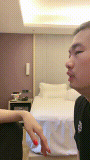 【歌迪丝】黑丝高跟踩磕头抽耳光【完整版】 JS23051302_2封面图