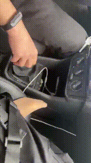 【朱砂痣】开发驾校教练舔脚深喉虐乳浓痰清理脏鞋 bf26759