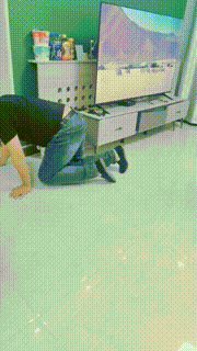 【萝卜S】双S空姐下班训双狗-鞭打遛狗爬行捆绑脚鞋插嘴 bf28760封面图