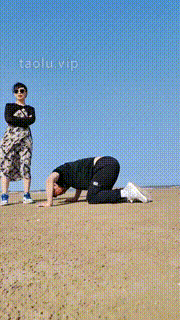 【悦主】沙滩遛狗被人看见吓到关播-骑马爬行舔脏鞋棉袜 bf28606封面图