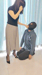 【辣姐】全程藤条暴揍废物老狗 bf28307