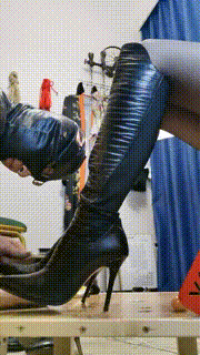 【魔鬼天使】皮靴保养鞋底喂食踩坐头 bf27968封面图