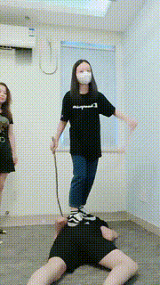 【安静大大】母女主调-鞭打全体重踩踏-踢踹骑脖【双视角版】 bf29922_2封面图