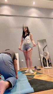 【汐瑶】咀嚼丝袜-高跟舔踩-嘴叼高跟-骑马-sp bf30182_1封面图