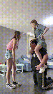 【领主老大】双S拉拉-暴力踢踹-连环耳光-踩狗爪-提档【完整版】bf29125_1封面图