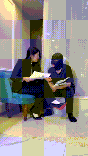 【羊羊】剧情-老师与学生-高跟白袜-骑马爬行-踩踏-闻舔原味 bf29292