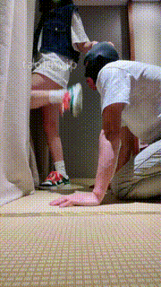 【晨希】裸足插嘴-运动鞋白袜踩狗-提档 bf29365封面图