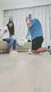 【嘉妮】下跪伺候-胯下辱-踩踏-臭脚捂脸 bf29582封面图