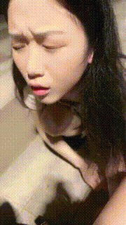 【橙宝】母畜首次-户外踢踹-黑丝深喉插吐 bf30684封面图