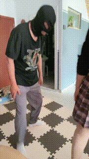 【佳琪女王】捆绑耳光-转胯-高跟鞋不断碾压-跺踩 JS23061401封面图