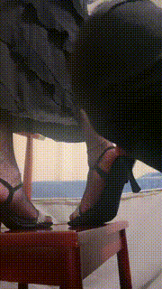 【木子大大】舔闻网袜高跟-踩狗舌-吃口水-sp骑马踩踏-喝圣水 JS23062601封面图